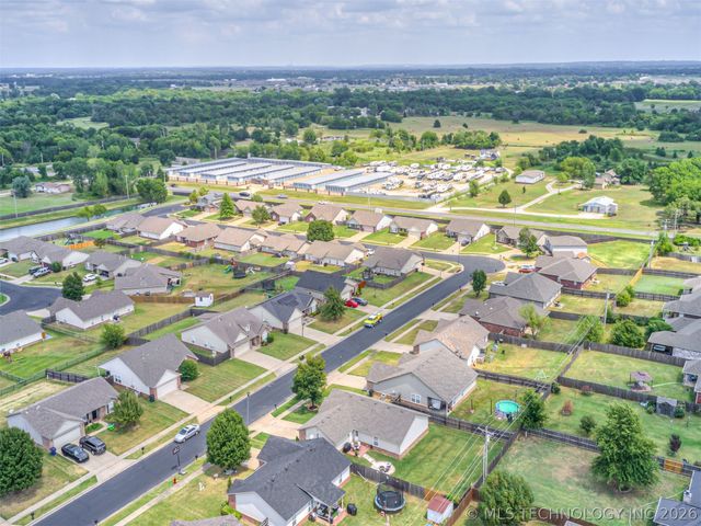 10904 E 123rd Street North, Collinsville, OK 74021