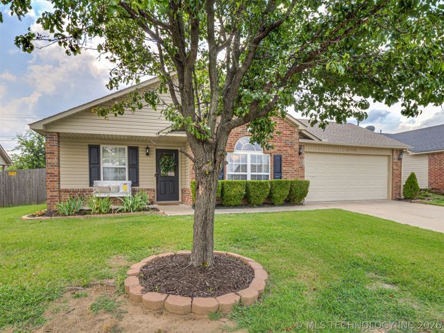 10904 E 123rd Street North, Collinsville, OK 74021