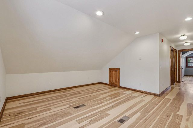 3421 N Fratney STREET, Milwaukee, WI 53212