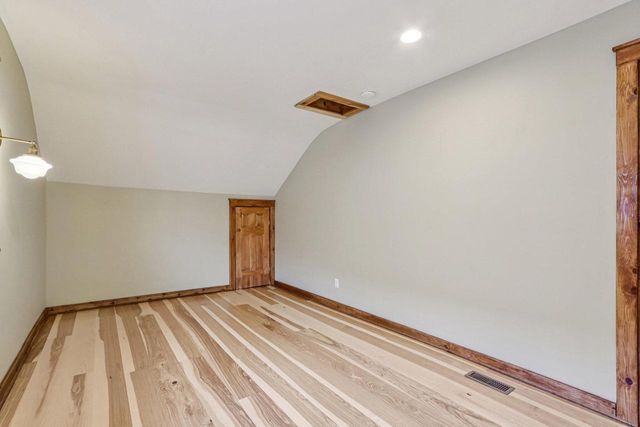 3421 N Fratney STREET, Milwaukee, WI 53212