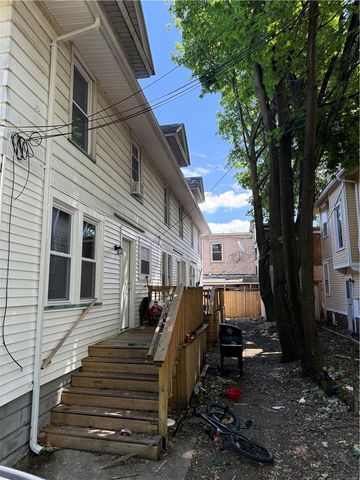 13-17 Mohawk St Street, Rochester, NY 14621