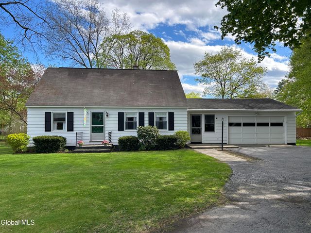 57 7th Avenue, Hudson Falls, NY 12839