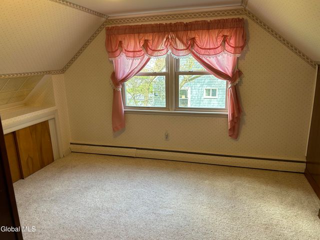 57 7th Avenue, Hudson Falls, NY 12839