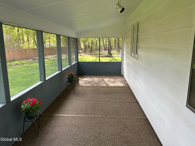 57 7th Avenue, Hudson Falls, NY 12839