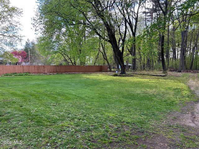 57 7th Avenue, Hudson Falls, NY 12839