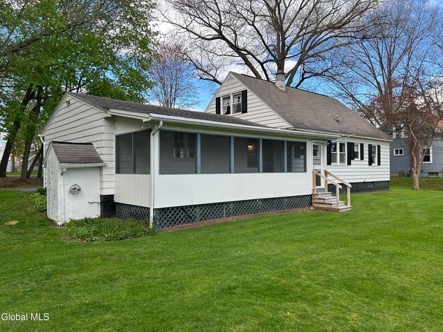57 7th Avenue, Hudson Falls, NY 12839