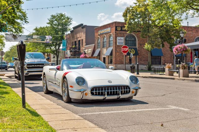 1300 Maryland, Grosse Pointe Park, MI 48230