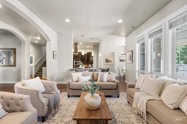 5350 N Brook Mist Place, Boise, ID 83713