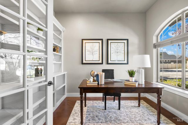 5350 N Brook Mist Place, Boise, ID 83713