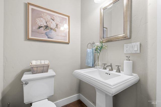 5350 N Brook Mist Place, Boise, ID 83713