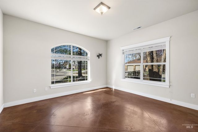 5350 N Brook Mist Place, Boise, ID 83713