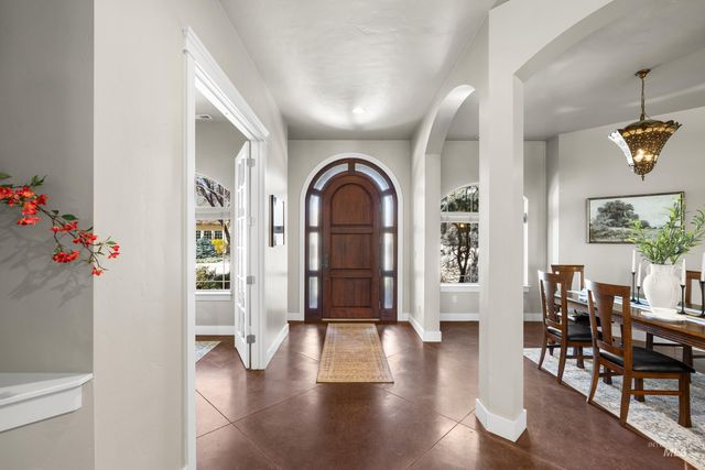 5350 N Brook Mist Place, Boise, ID 83713