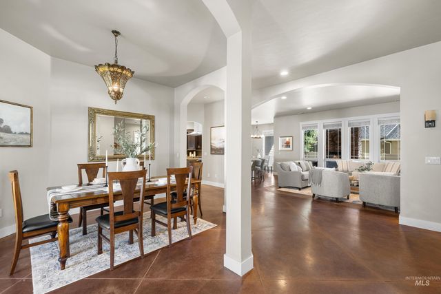 5350 N Brook Mist Place, Boise, ID 83713