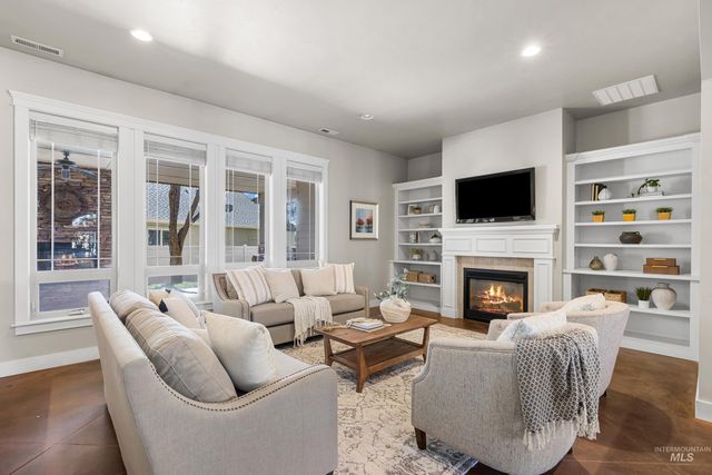 5350 N Brook Mist Place, Boise, ID 83713