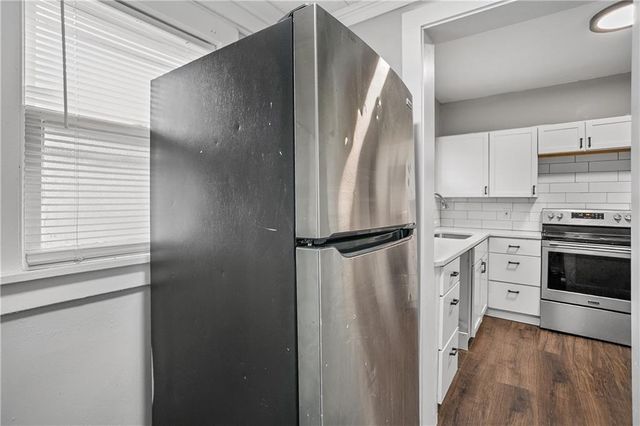 2420 E 42nd Street, Kansas City, MO 64130
