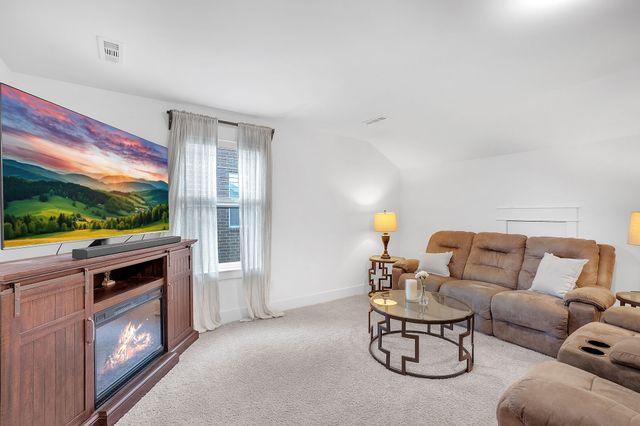 220 Caroline Way, Mount Juliet, TN 37122