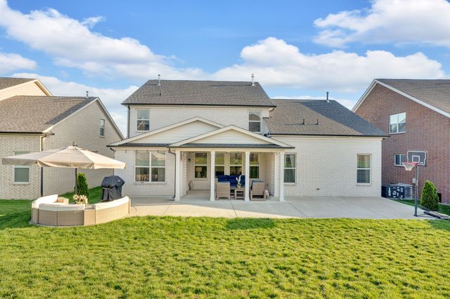220 Caroline Way, Mount Juliet, TN 37122