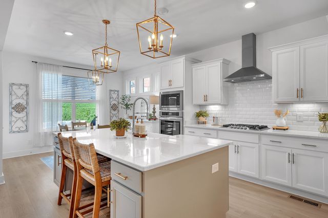 220 Caroline Way, Mount Juliet, TN 37122