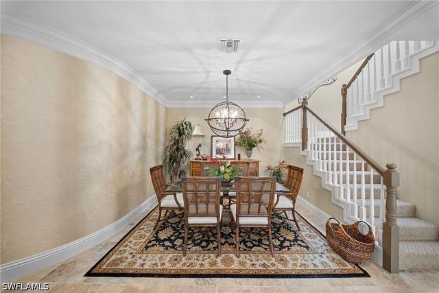 392 Carlton PL 3, Naples, FL 34108