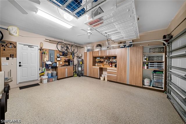 392 Carlton PL 3, Naples, FL 34108