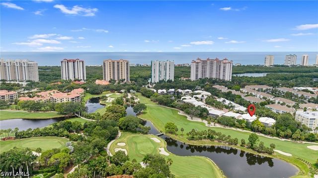 392 Carlton PL 3, Naples, FL 34108