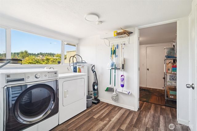 5701 15th Street E, Fife, WA 98424
