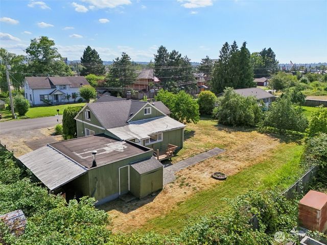 5701 15th Street E, Fife, WA 98424