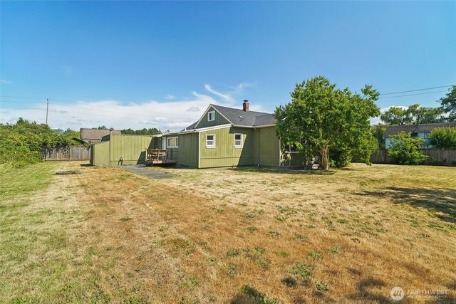 5701 15th Street E, Fife, WA 98424