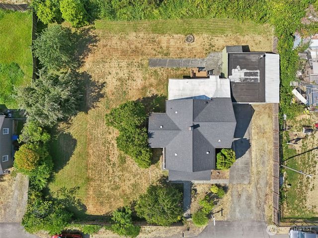 5701 15th Street E, Fife, WA 98424