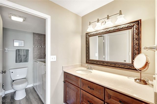 4203 Bay Beach LN 5E, Fort Myers Beach, FL 33931