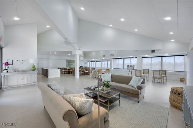 4203 Bay Beach LN 5E, Fort Myers Beach, FL 33931