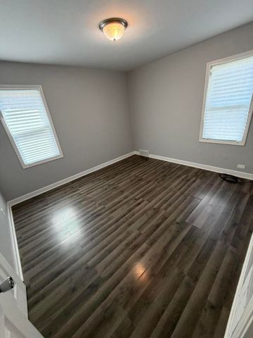 5052 Washington Street, Gary, IN 46408