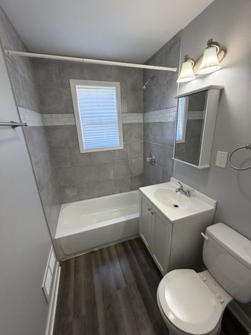 5052 Washington Street, Gary, IN 46408