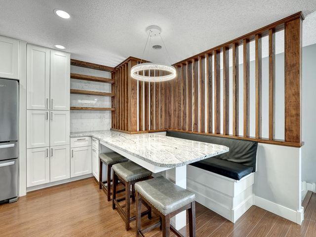 7633 Maplebrook Parkway N, Brooklyn Park, MN 55445
