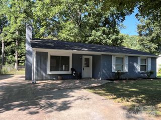 6325 Judas Tree Lane 10/Q, Charlotte, NC 28227