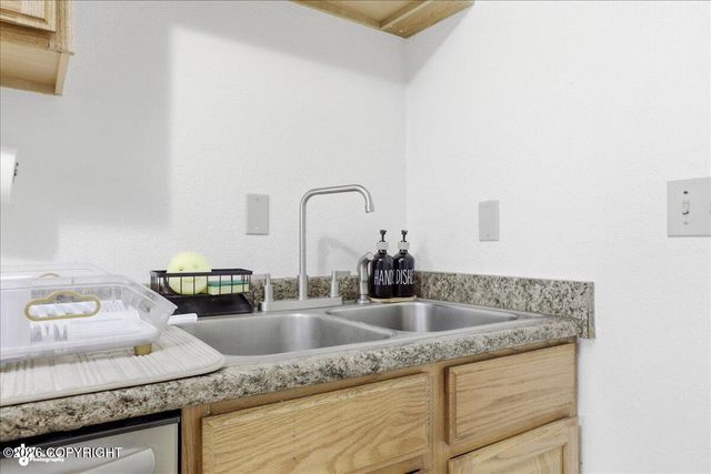 1930 E 72nd Avenue, Anchorage, AK 99507