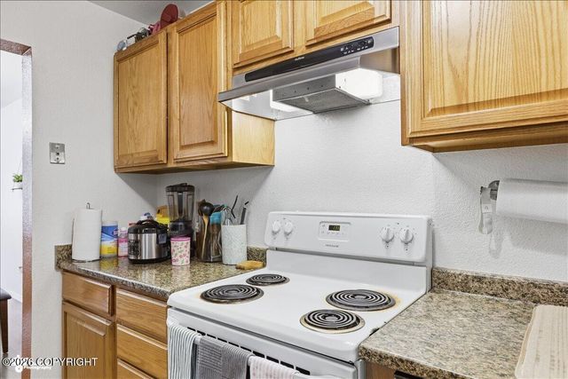 1930 E 72nd Avenue, Anchorage, AK 99507
