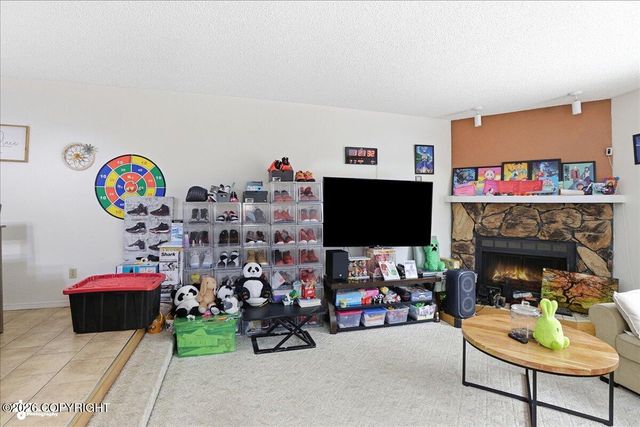 1930 E 72nd Avenue, Anchorage, AK 99507