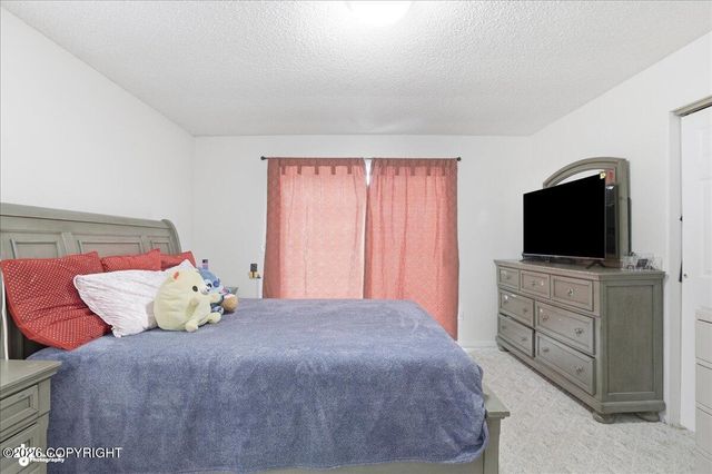 1930 E 72nd Avenue, Anchorage, AK 99507