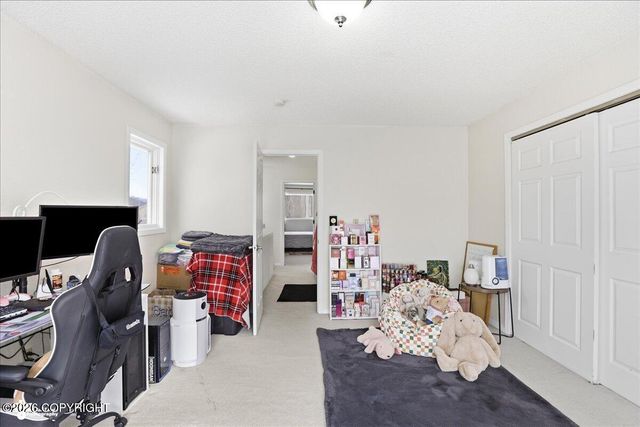 1930 E 72nd Avenue, Anchorage, AK 99507
