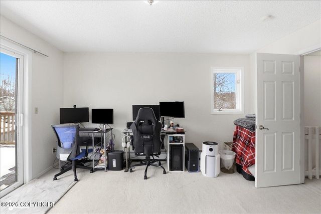 1930 E 72nd Avenue, Anchorage, AK 99507