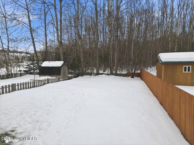 1930 E 72nd Avenue, Anchorage, AK 99507