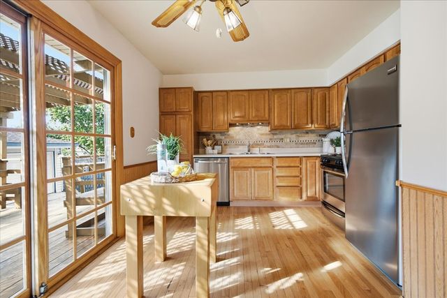 273 Lyons Drive, Bolingbrook, IL 60440