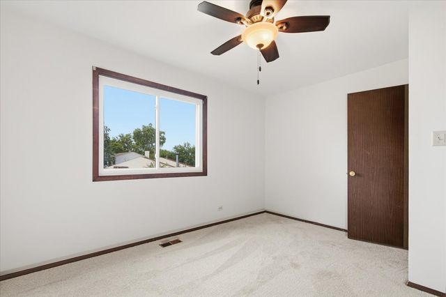 273 Lyons Drive, Bolingbrook, IL 60440