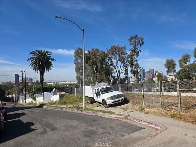 1203 E Cesar E Chavez, Los Angeles, CA 90033