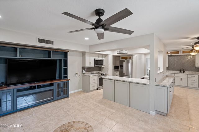 13226 W POMEGRANATE Drive, Sun City West, AZ 85375