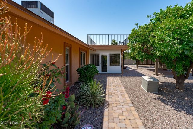 13226 W POMEGRANATE Drive, Sun City West, AZ 85375