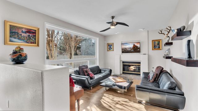 10506 Morning Star Drive NE, Albuquerque, NM 87111