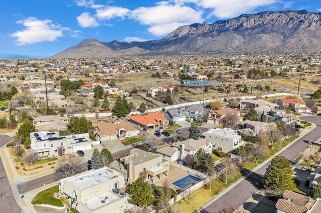 10506 Morning Star Drive NE, Albuquerque, NM 87111