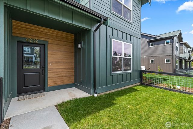 4232 Melrose Lane, Bellingham, WA 98226